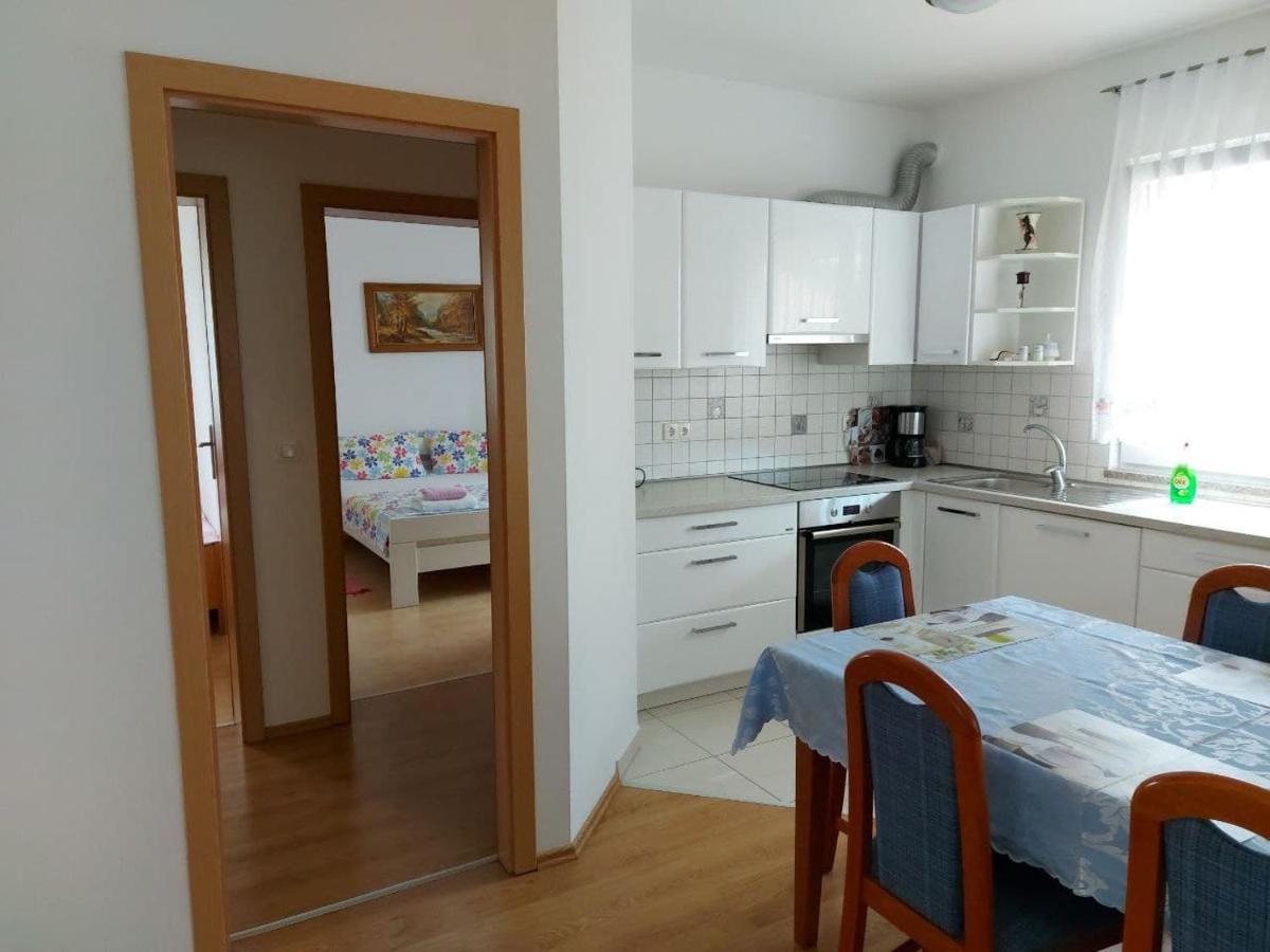 Bluegum Apartments Liznjan Luaran gambar